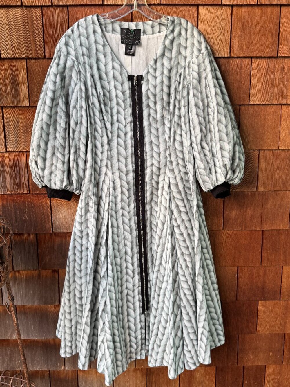 NY77 Design Gray/White Cable Knit Print Fit & Flare Dress in Women's Medium